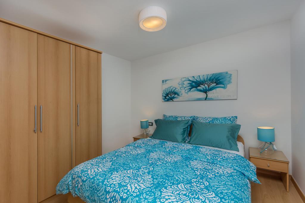 Luxury Apartments Sonja Пореч Екстериор снимка