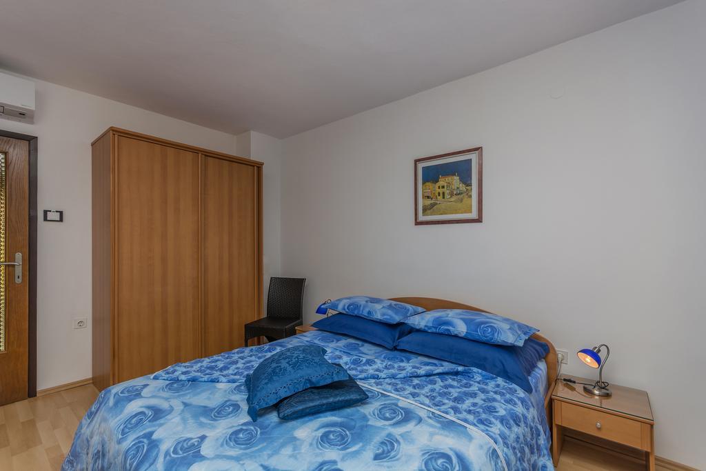 Luxury Apartments Sonja Пореч Екстериор снимка