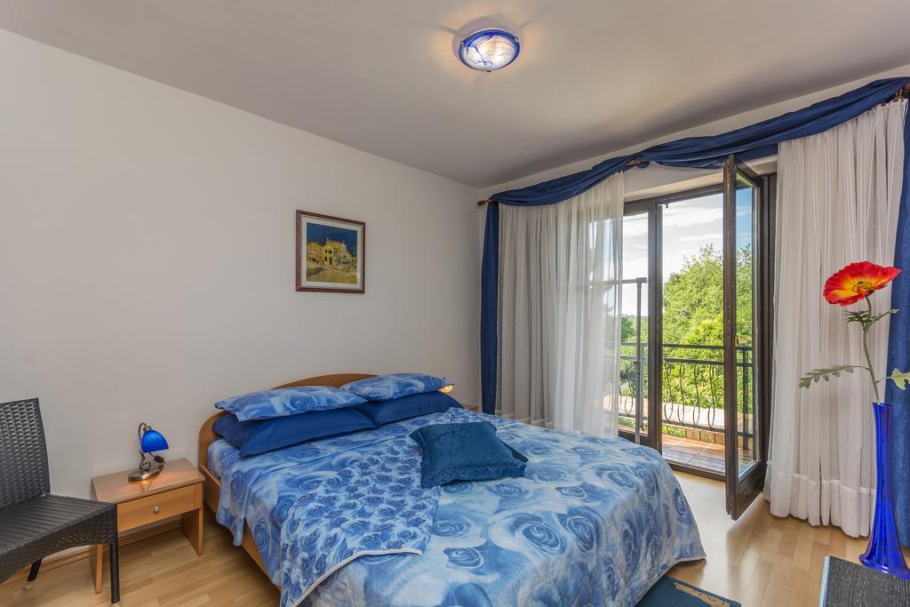Luxury Apartments Sonja Пореч Екстериор снимка