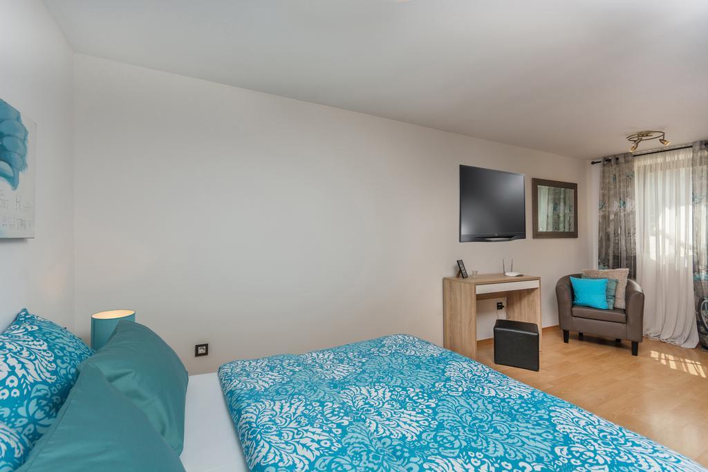Luxury Apartments Sonja Пореч Екстериор снимка