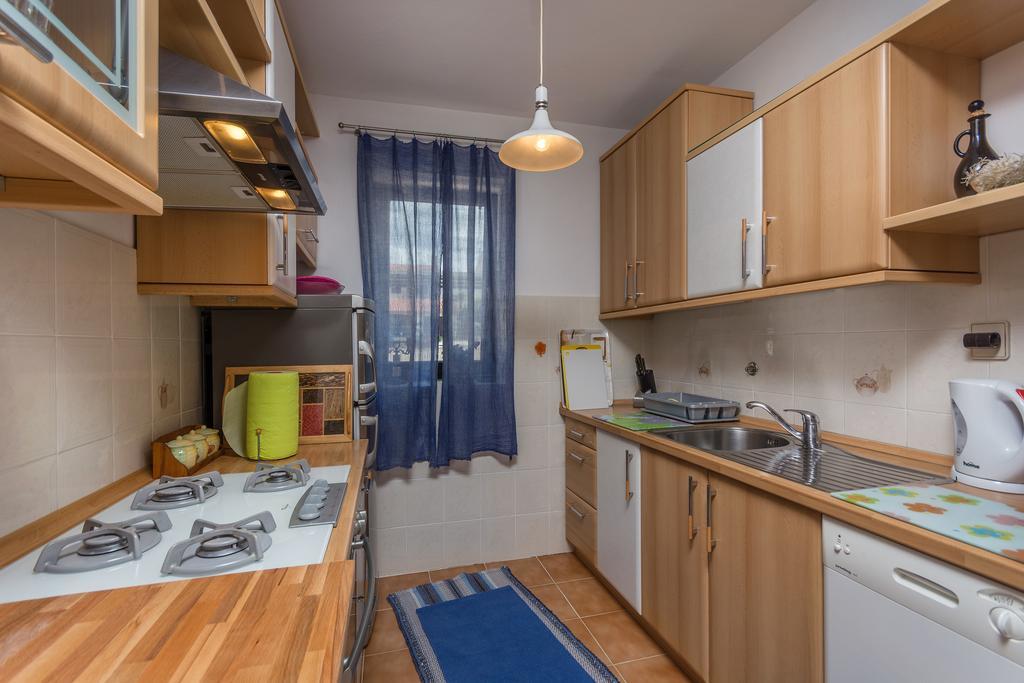 Luxury Apartments Sonja Пореч Екстериор снимка